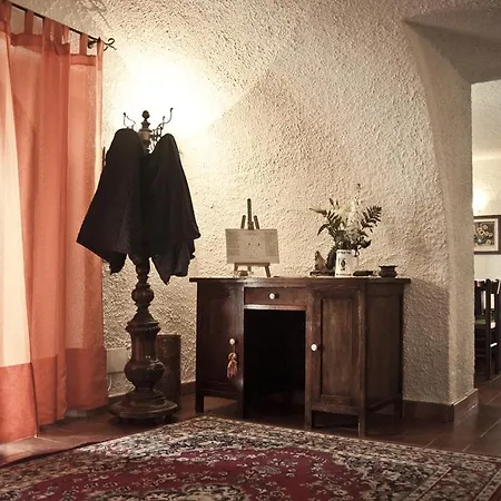 Agriturismo La Collina Çiftlik konaklama